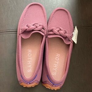 Brand new Rothys Braided Driverin Mauve